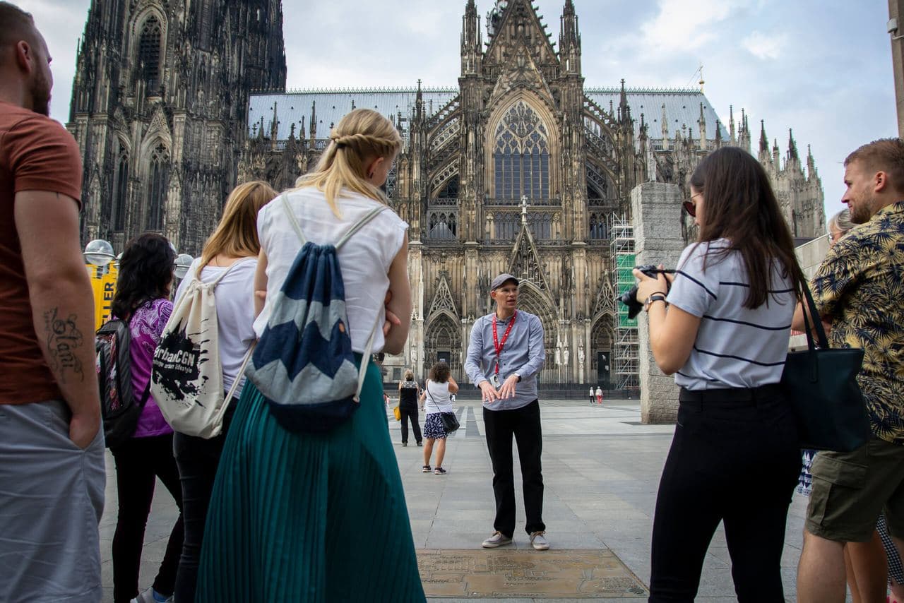 Altstadtrundgang und Dom für Schulgruppen