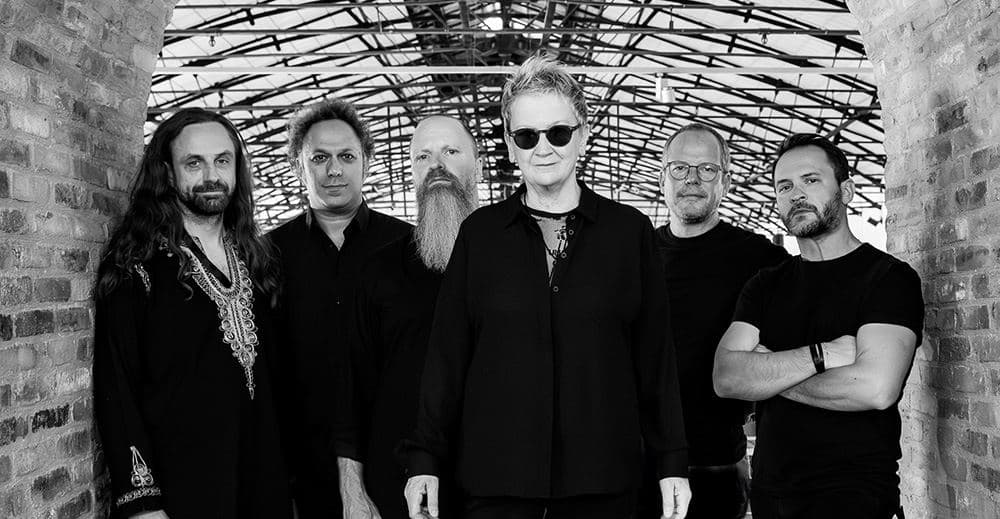 Carlswerk Victoria // Anne Clark & Band