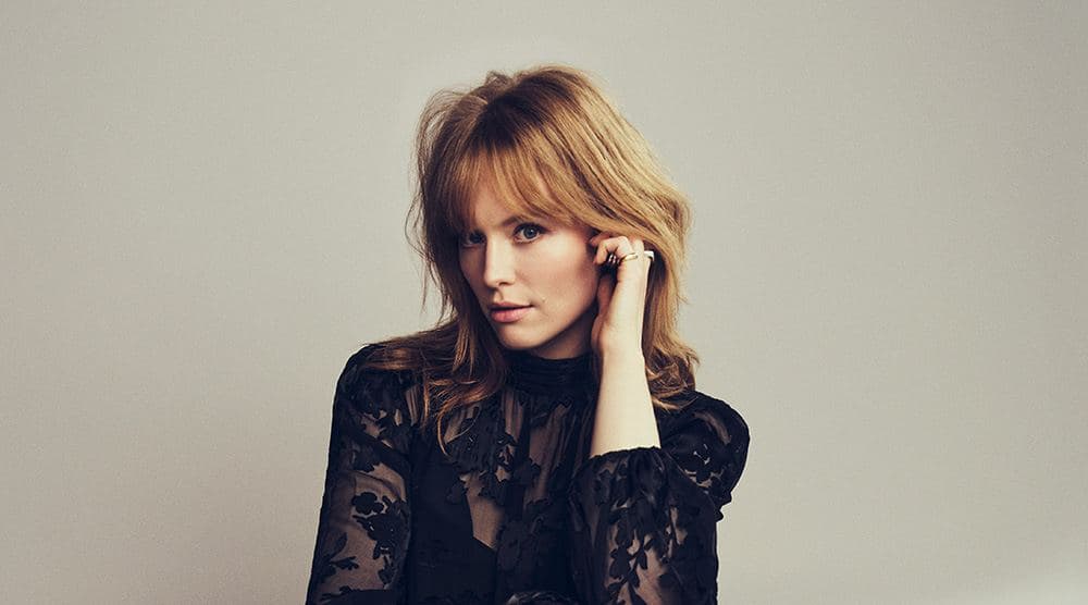 Carlswerk Victoria // Freya Ridings