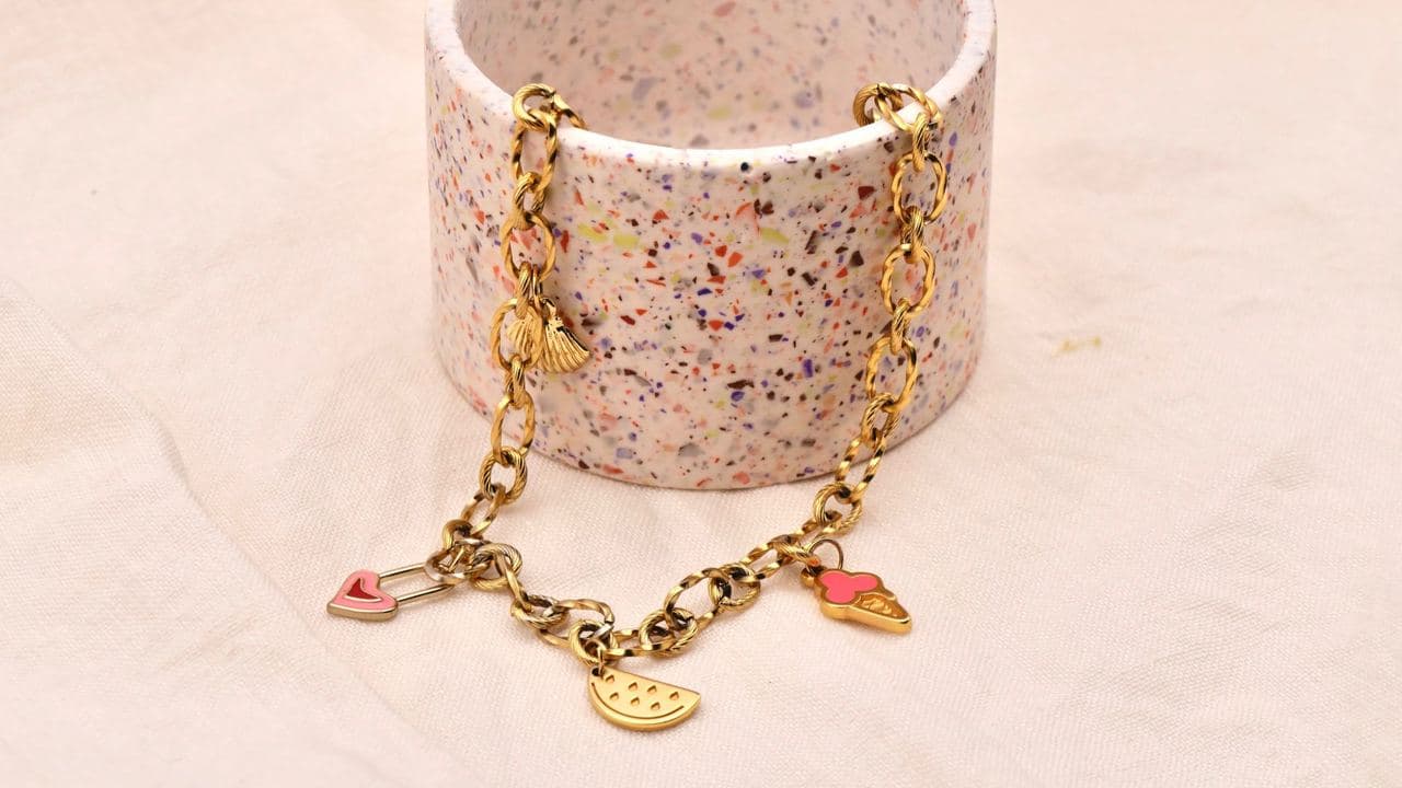 Chain & Charm