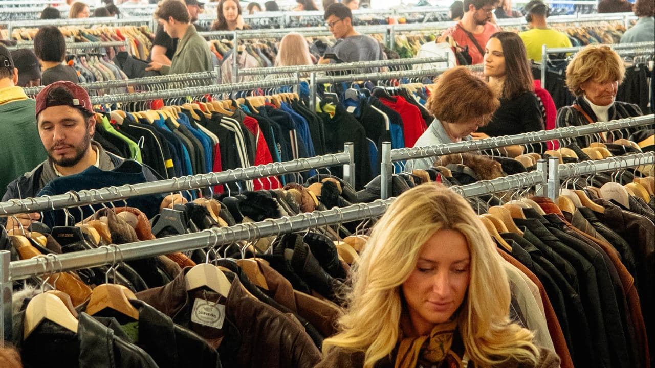 Fair Priced Vintage Köln