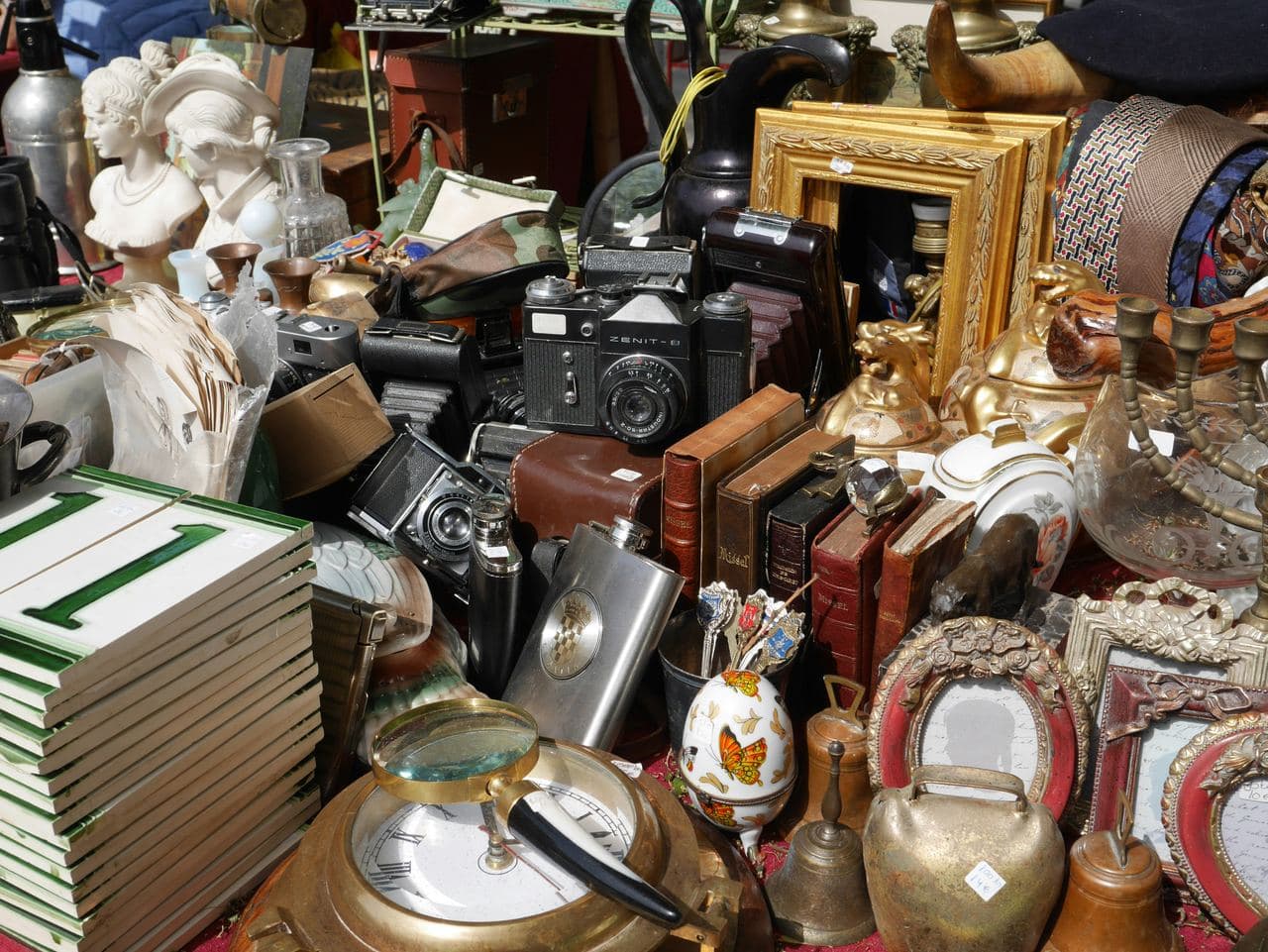 Flohmarkt an der Galopprennbahn
