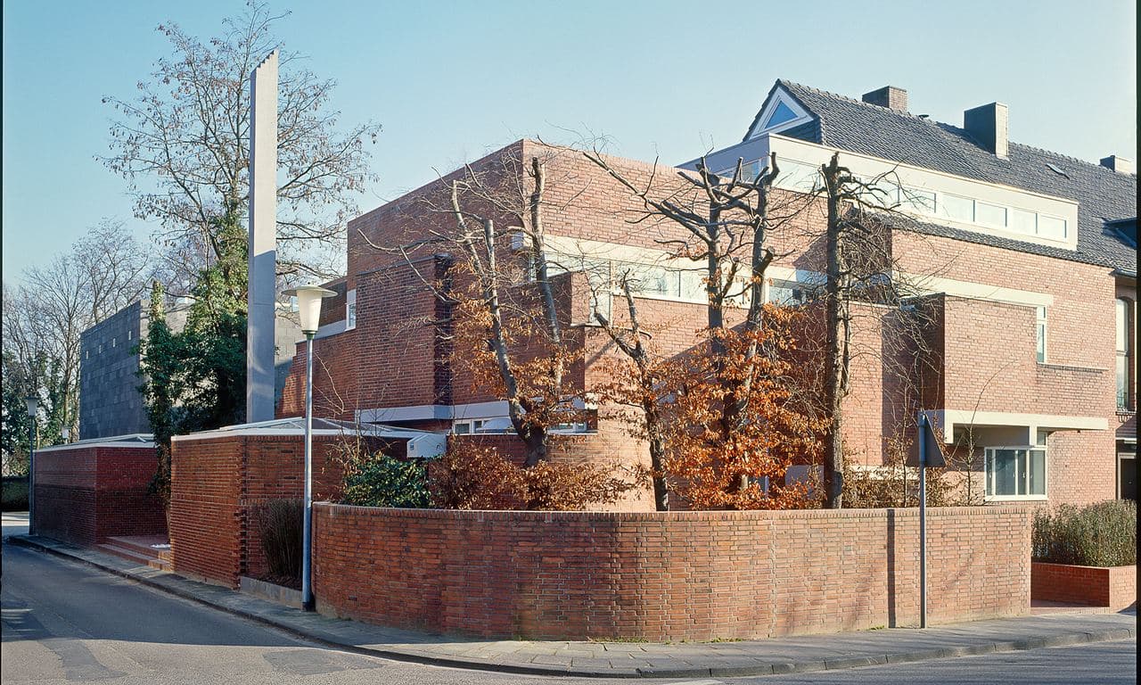 Hans Georg Esch. Der architektonische Blick · epochal – global