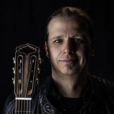 Stefan Eichner spielt Reinhard Mey