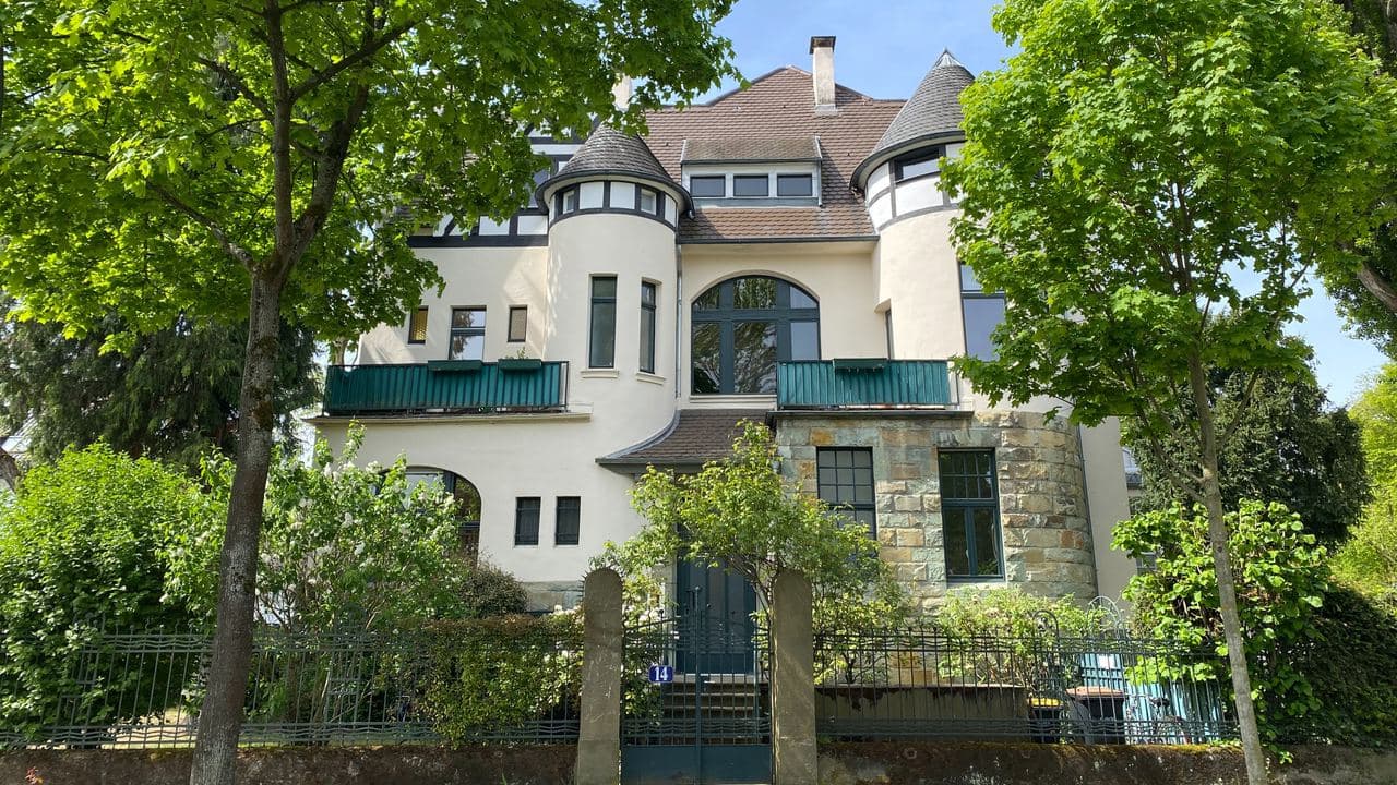 Urlaub in Köln | Marienburg - eine britische Villenkolonie in Köln | zu Fuß
