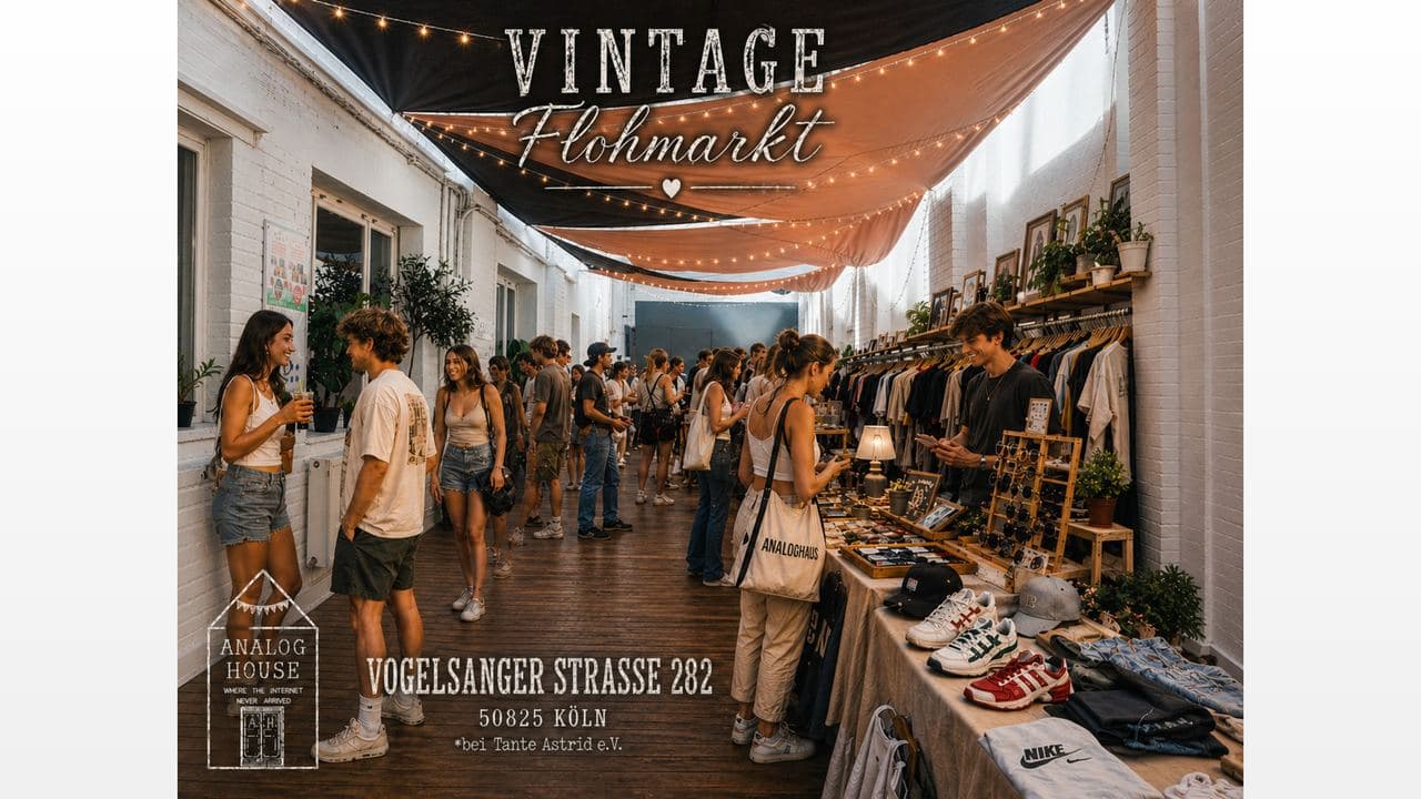 Verkäufer werden beim Vintage Flohmarkt in Köln Ehrenfeld